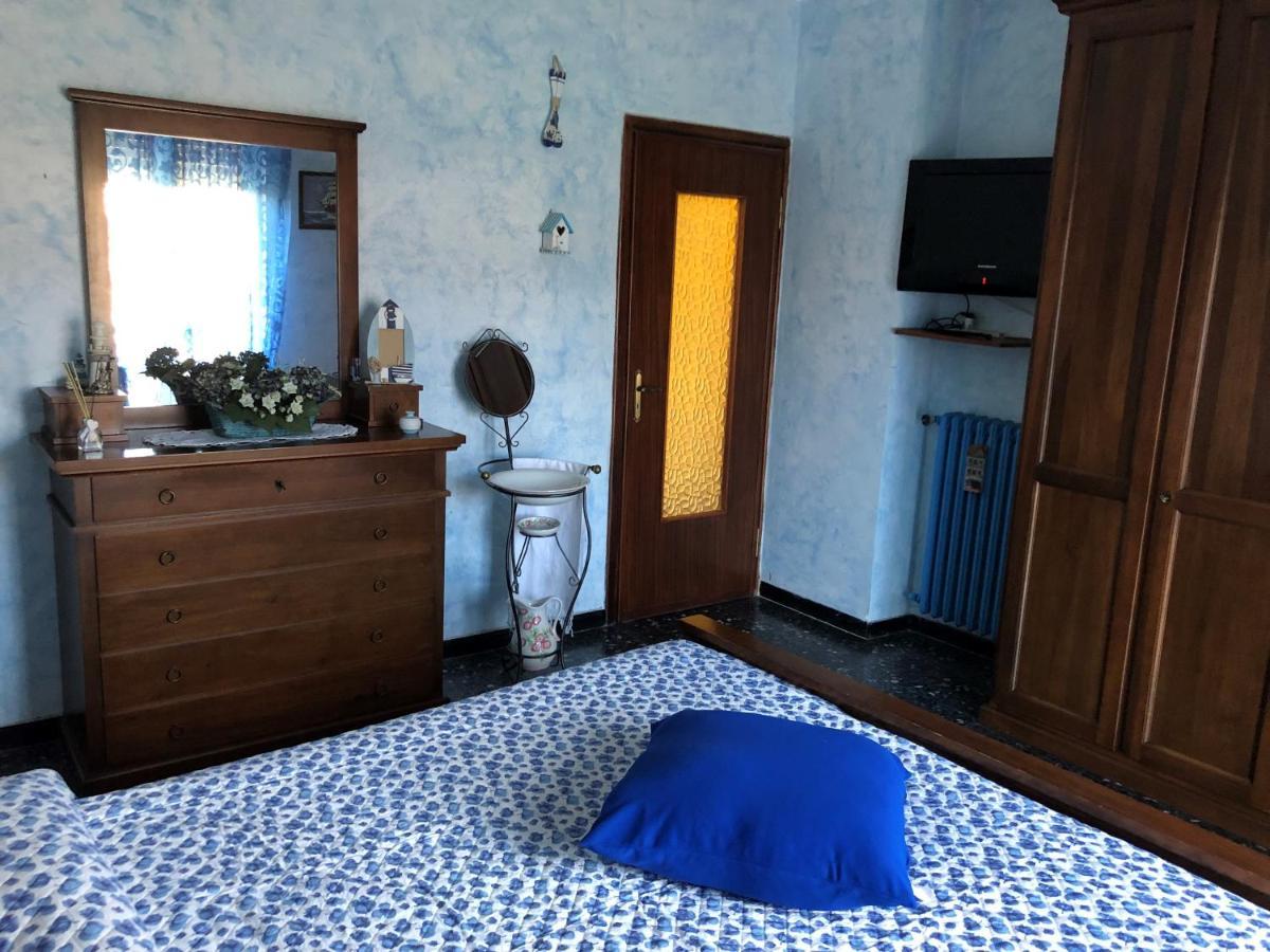 インペリアLa Casa Di Marcoアパートメント エクステリア 写真