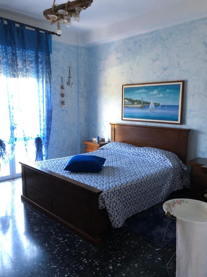 インペリアLa Casa Di Marcoアパートメント エクステリア 写真