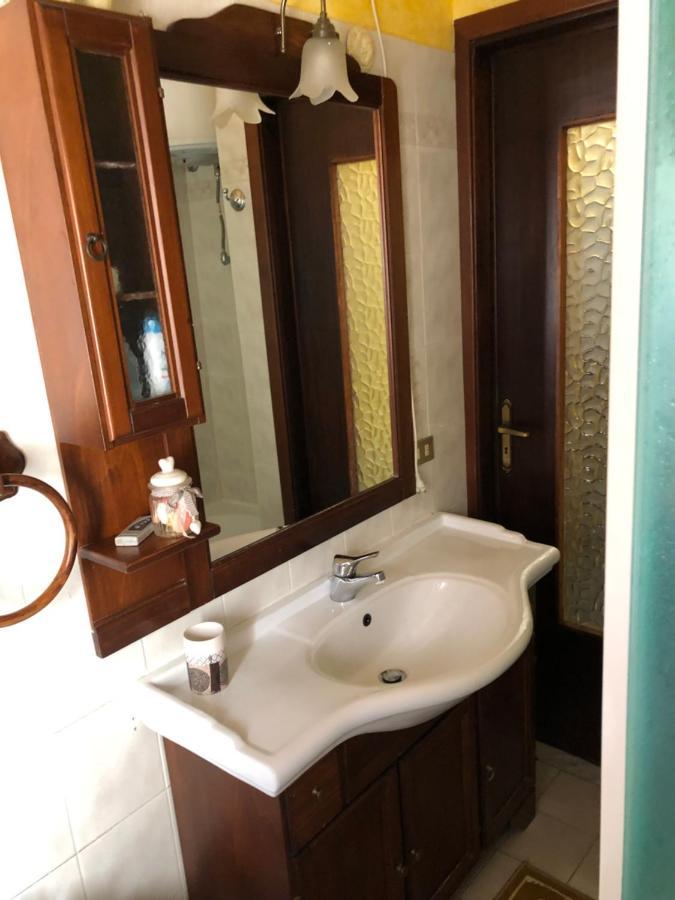 インペリアLa Casa Di Marcoアパートメント エクステリア 写真